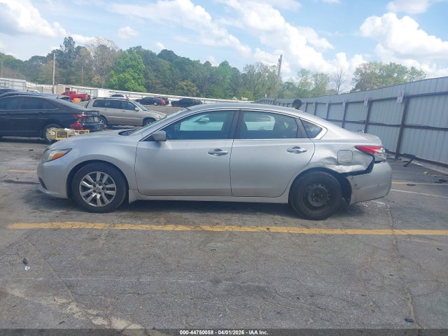2016 Nissan Altima 2.5 S მანქანა იყიდება აუქციონზე, vin: 1N4AL3AP2GN385234, აუქციონის ნომერი: 44750058
