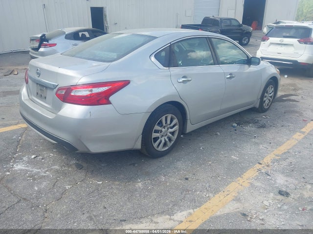 2016 Nissan Altima 2.5 S მანქანა იყიდება აუქციონზე, vin: 1N4AL3AP2GN385234, აუქციონის ნომერი: 44750058
