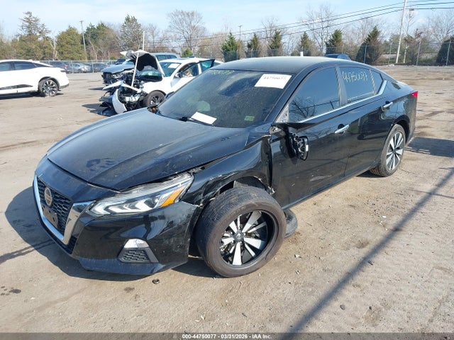 44750077 :رقم المزاد ، 1N4BL4DV3NN338862 vin ، 2022 Nissan Altima Sv Fwd مزاد بيع