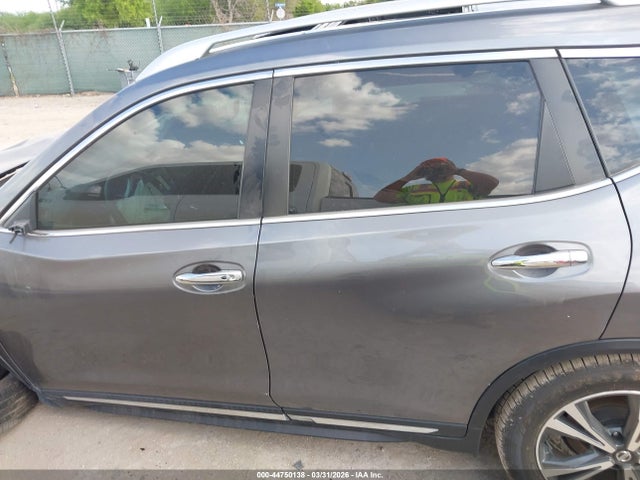2017 Nissan Rogue Sl მანქანა იყიდება აუქციონზე, vin: 5N1AT2MV0HC815091, აუქციონის ნომერი: 44750138