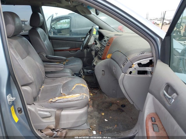 44750158 :رقم المزاد ، 5TDZA22CX4S065075 vin ، 2004 Toyota Sienna Xle مزاد بيع