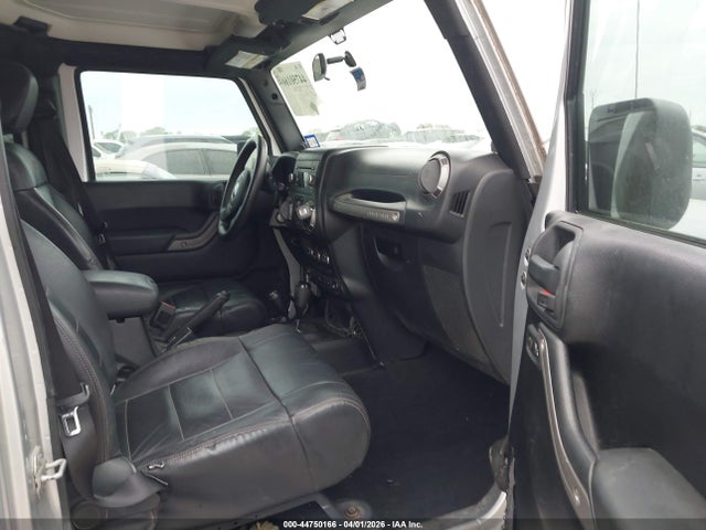 44750166 :رقم المزاد ، 1C4BJWDG3CL210093 vin ، 2012 Jeep Wrangler Unlimited Sport مزاد بيع