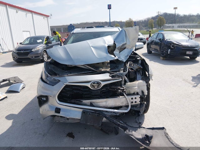 Продажа на аукционе авто 2020 Toyota Highlander Xle, vin: 5TDHZRBH0LS054271, номер лота: 44750167