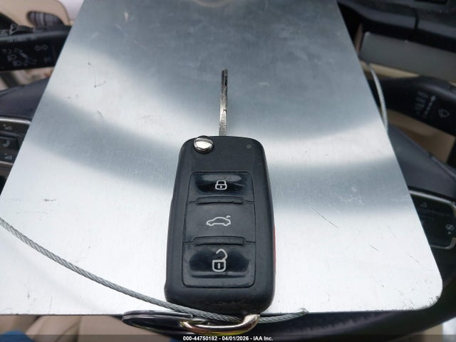 Продаж на аукціоні авто 2014 Volkswagen Eos Komfort, vin: WVWBW8AH9EV004133, номер лоту: 44750182