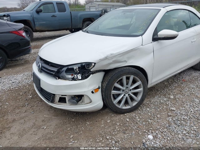 Продаж на аукціоні авто 2014 Volkswagen Eos Komfort, vin: WVWBW8AH9EV004133, номер лоту: 44750182