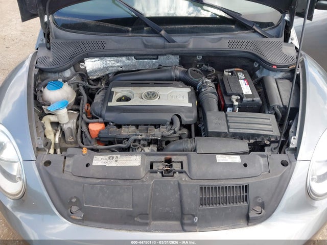 44750183 :رقم المزاد ، 3VWV67ATXCM663709 vin ، 2012 Volkswagen Beetle 2.0t Turbo مزاد بيع