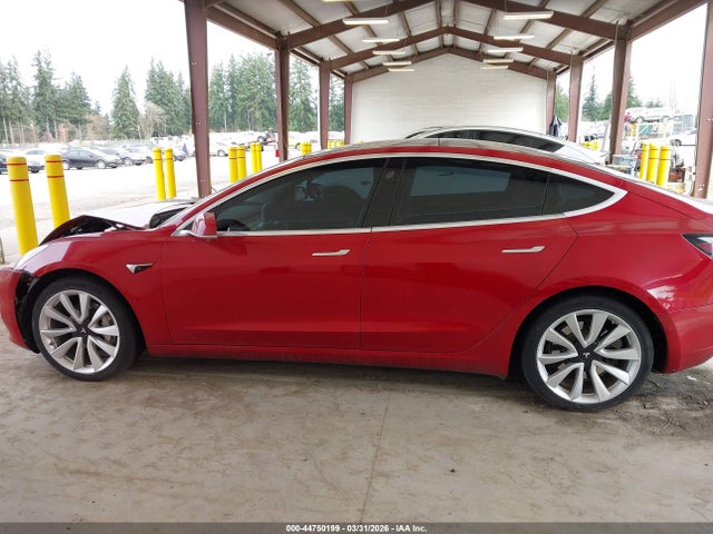2019 Tesla Model 3 Long Range/performance მანქანა იყიდება აუქციონზე, vin: 5YJ3E1EB8KF535239, აუქციონის ნომერი: 44750199