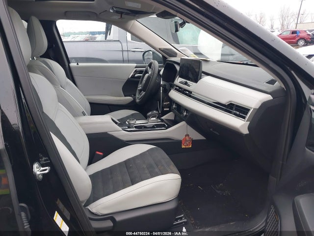 Продаж на аукціоні авто 2025 Mitsubishi Outlander Se 2.5 S-awc, vin: JA4J4VA83SZ025431, номер лоту: 44750224
