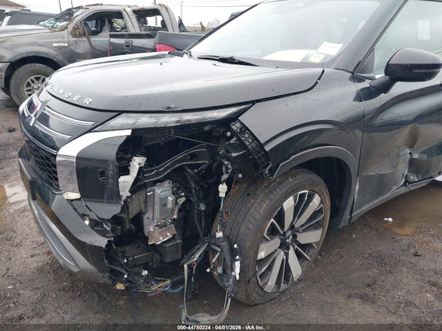 Продаж на аукціоні авто 2025 Mitsubishi Outlander Se 2.5 S-awc, vin: JA4J4VA83SZ025431, номер лоту: 44750224