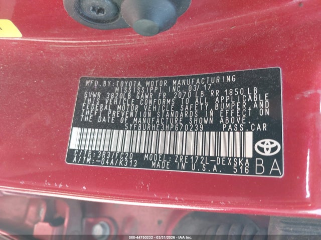 5YFBURHE3HP670239 Toyota COROLLA SE