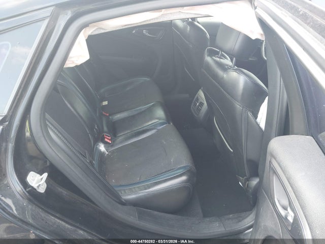Продажа на аукционе авто 2015 Chrysler 200 S, vin: 1C3CCCBB8FN538868, номер лота: 44750282