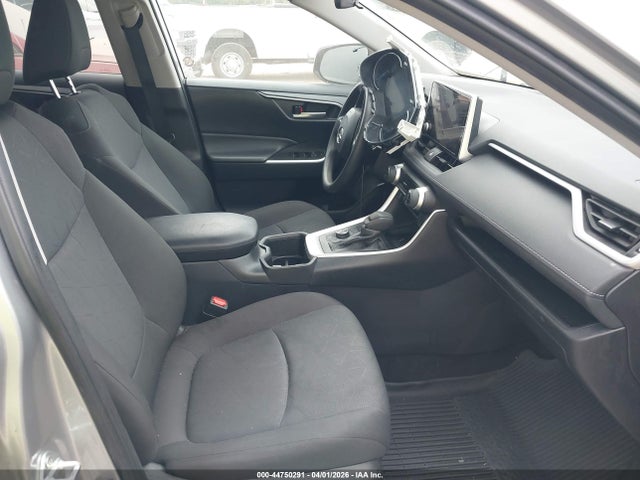 4T3RWRFV0SU168667 Toyota Rav4 Hybrid Xle