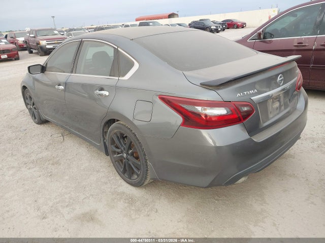 1N4AL3AP8HC226568 Nissan Altima 2.5 Sr