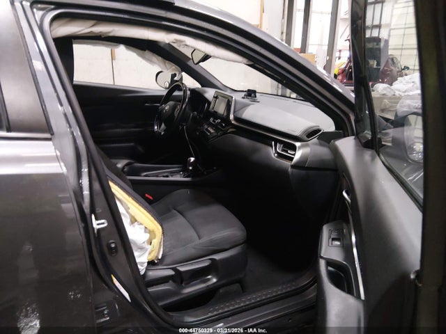 Продаж на аукціоні авто 2018 Toyota C-hr Xle, vin: NMTKHMBX4JR013348, номер лоту: 44750329