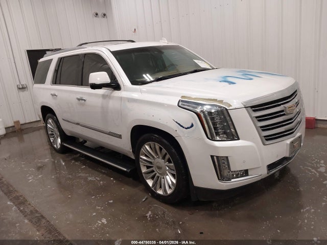Продаж на аукціоні авто 2016 Cadillac Escalade Platinum, vin: 1GYS4DKJ3GR271886, номер лоту: 44750335