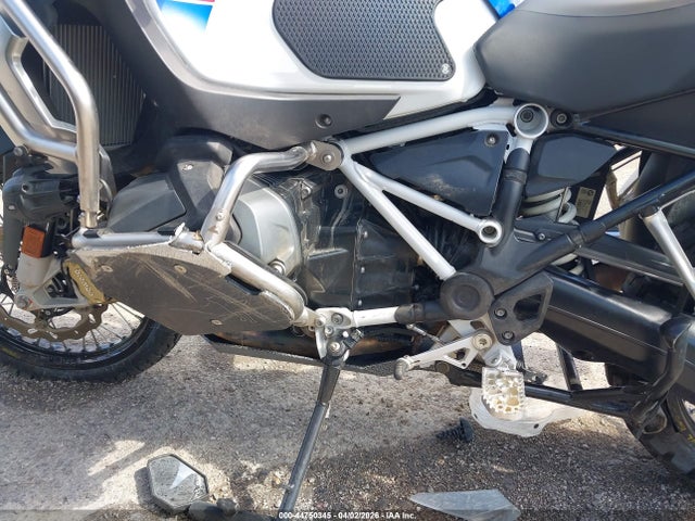 Aukcja sprzedaży 2019 Bmw R 1250 Gs Adventure, vin: WB10J5307KZF79038, numer aukcji: 44750345