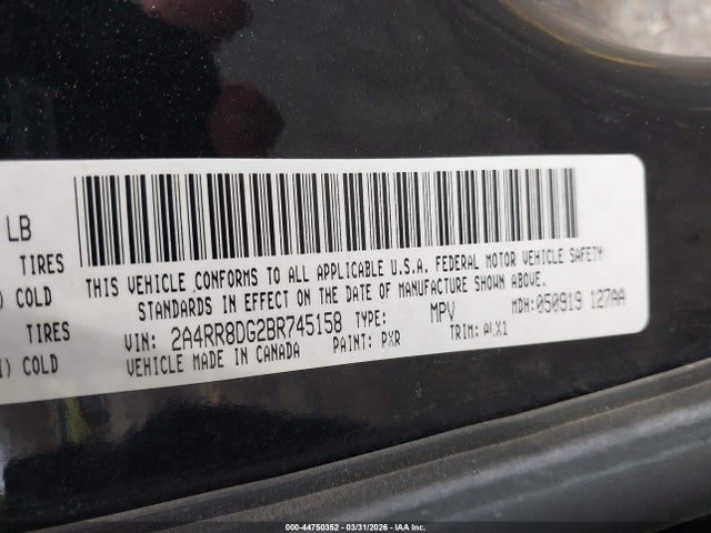 2011 Chrysler Town & Country Touring-l მანქანა იყიდება აუქციონზე, vin: 2A4RR8DG2BR745158, აუქციონის ნომერი: 44750352