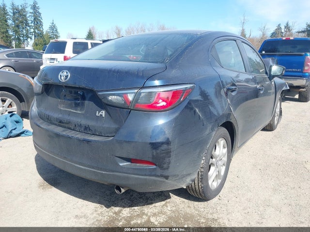 3MYDLBYV2HY148528 Toyota YARIS IA
