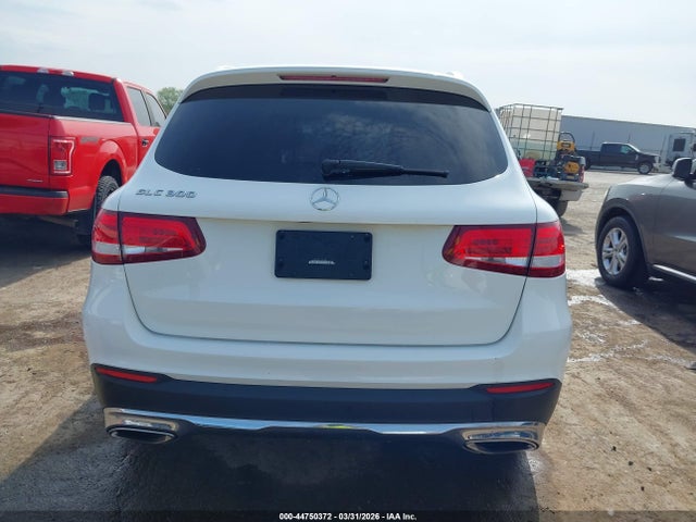 44750372 :رقم المزاد ، WDC0G4JB9KV124738 vin ، 2019 Mercedes-benz Glc 300 مزاد بيع