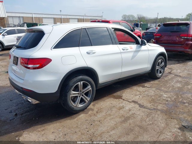 44750372 :رقم المزاد ، WDC0G4JB9KV124738 vin ، 2019 Mercedes-benz Glc 300 مزاد بيع