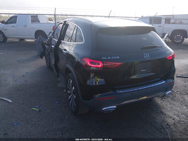 2023 MERCEDES-BENZ GLA 250 W1N4N4GB1PJ435057 Photo 2