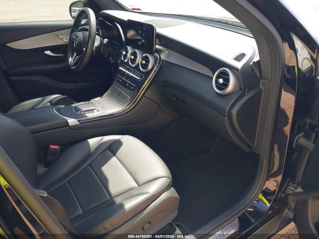 2021 MERCEDES-BENZ GLC 300 W1N0G8DBXMV271686 Photo 4