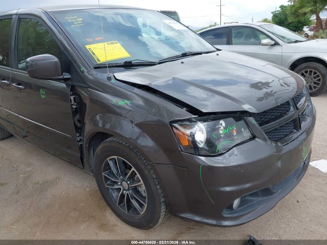 2C4RDGCG9FR606490 Dodge Grand Caravan Sxt