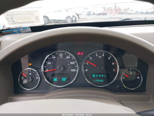 44750423 :رقم المزاد ، 1J8GN28K78W131610 vin ، 2008 Jeep Liberty Sport مزاد بيع