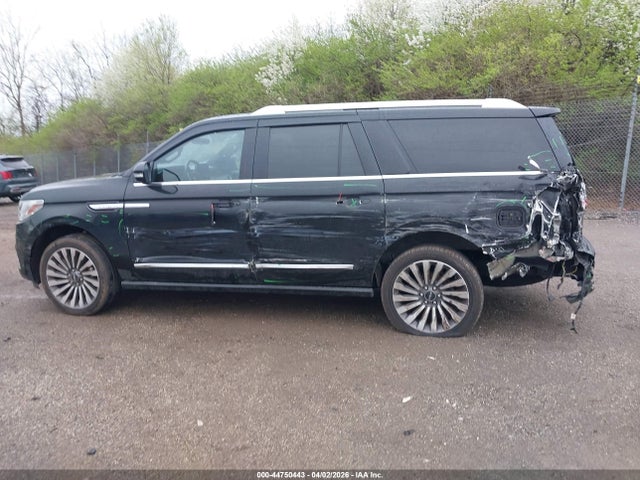 5LMJJ3LTXJEL17922 Lincoln Navigator L Reserve