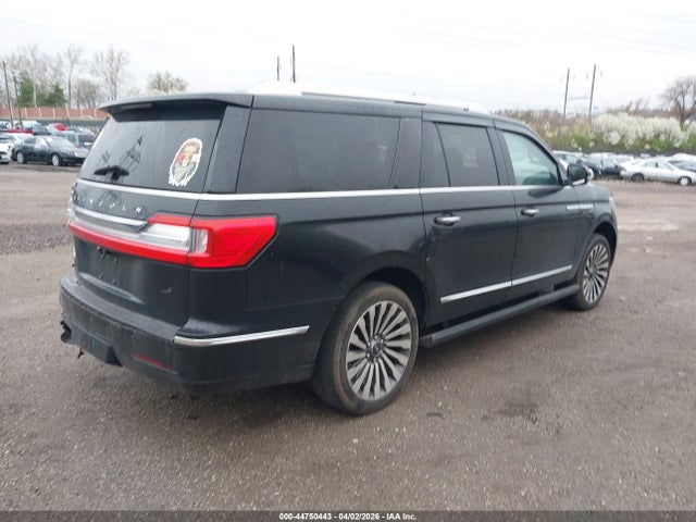 5LMJJ3LTXJEL17922 Lincoln Navigator L Reserve