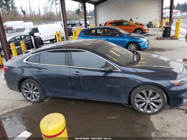 1G1ZH5SX0GF218365 Chevrolet Malibu Premier