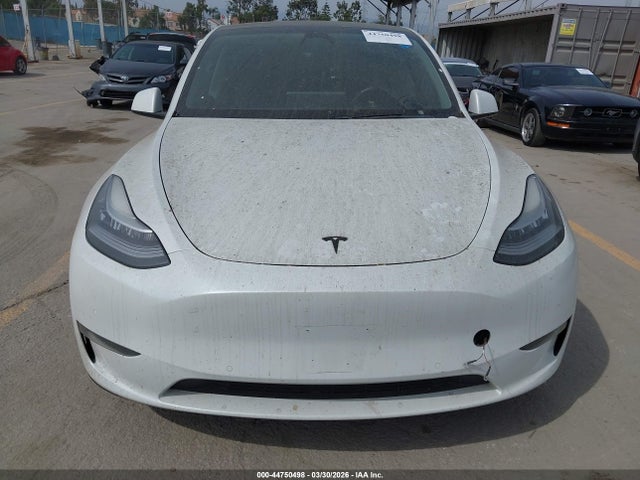 Продаж на аукціоні авто 2021 Tesla Model Y Long Range Dual Motor All-wheel Drive, vin: 5YJYGDEE0MF068638, номер лоту: 44750498