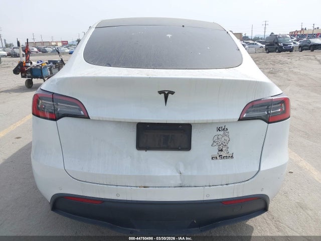 Продаж на аукціоні авто 2021 Tesla Model Y Long Range Dual Motor All-wheel Drive, vin: 5YJYGDEE0MF068638, номер лоту: 44750498