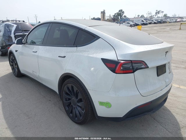 Продаж на аукціоні авто 2021 Tesla Model Y Long Range Dual Motor All-wheel Drive, vin: 5YJYGDEE0MF068638, номер лоту: 44750498