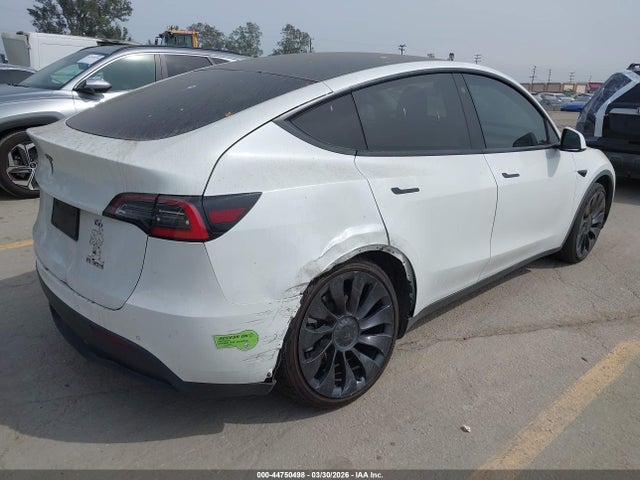 Продаж на аукціоні авто 2021 Tesla Model Y Long Range Dual Motor All-wheel Drive, vin: 5YJYGDEE0MF068638, номер лоту: 44750498