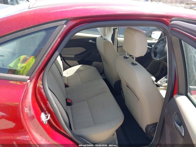 Ford FOCUS SE 2017 1FADP3F2XHL209785 Image 8