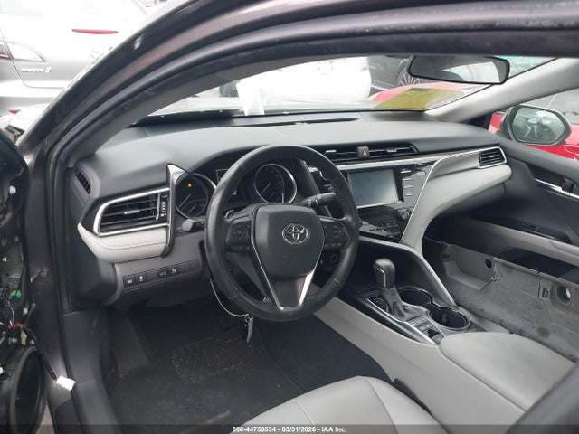 4T1B21HK4JU503132 Toyota Camry Hybrid Se