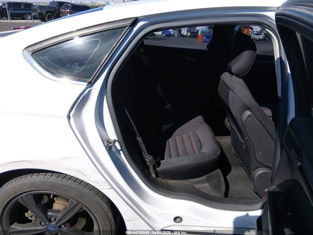3FA6P0H95GR115508 Ford FUSION SE