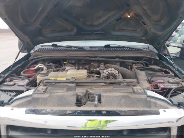 44750562 :رقم المزاد ، 1FTNW21F1XEE84115 vin ، 1999 Ford F-250 Lariat/xl/xlt مزاد بيع