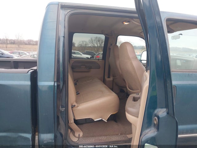 44750562 :رقم المزاد ، 1FTNW21F1XEE84115 vin ، 1999 Ford F-250 Lariat/xl/xlt مزاد بيع