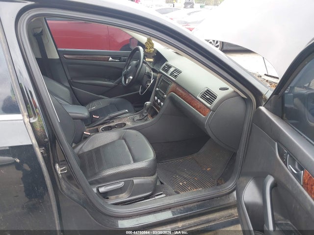 Продаж на аукціоні авто 2013 Volkswagen Passat 2.5l Sel, vin: 1VWCH7A30DC032245, номер лоту: 44750564