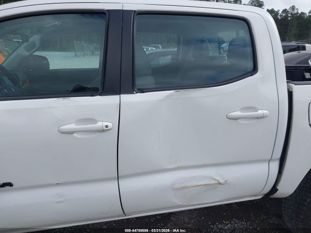 5TFAX5GN9JX125148 Toyota Tacoma Sr