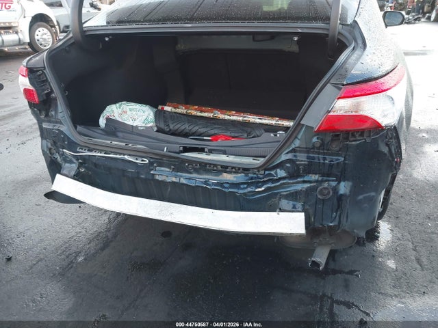 JTNB11HK5J3035534 Toyota CAMRY LE
