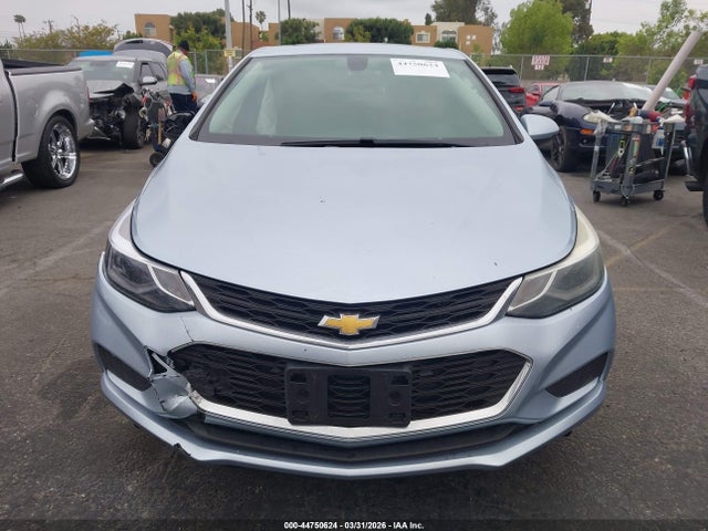 1G1BE5SM2H7183730 Chevrolet Cruze Lt Auto