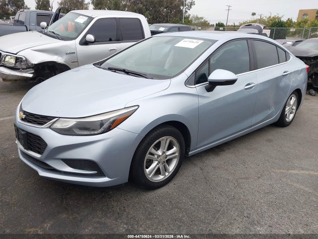 1G1BE5SM2H7183730 Chevrolet Cruze Lt Auto