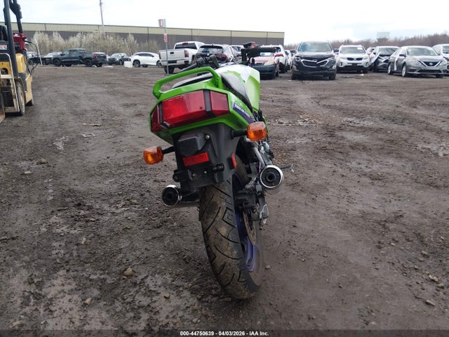 Aukcja sprzedaży 2000 Kawasaki Ex250 F, vin: JKAEXMF13YA070200, numer aukcji: 44750639