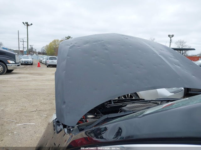 2017 Cadillac Xt5 Standard მანქანა იყიდება აუქციონზე, vin: 1GYKNARS6HZ143802, აუქციონის ნომერი: 44750652