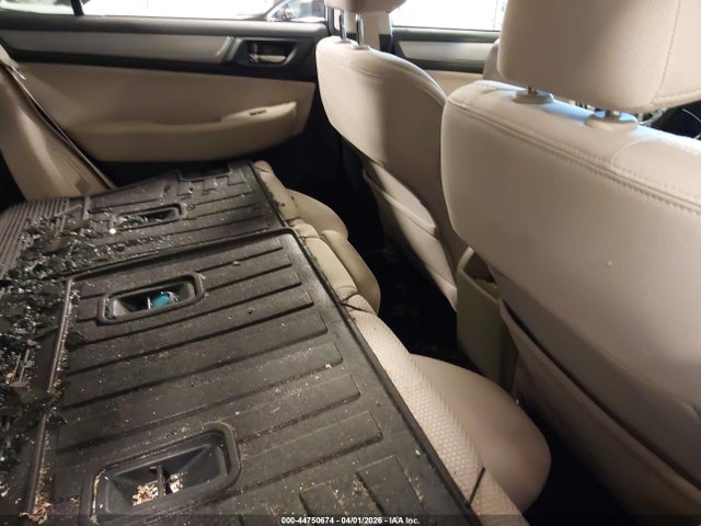 Продаж на аукціоні авто 2015 Subaru Outback 2.5i Premium, vin: 4S4BSBDC5F3277877, номер лоту: 44750674