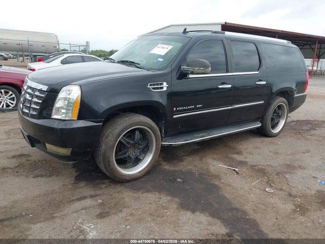 2008 Cadillac Escalade Esv Standard მანქანა იყიდება აუქციონზე, vin: 1GYFC66848R208689, აუქციონის ნომერი: 44750676