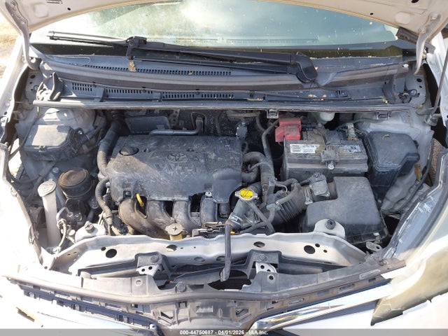 VNKKTUD3XFA043086 Toyota YARIS L